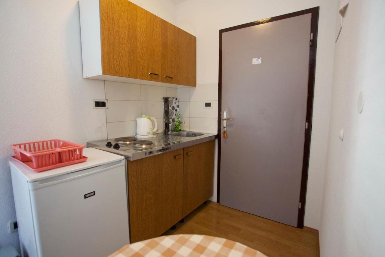 Apartments Marinko 프로마이나 외부 사진