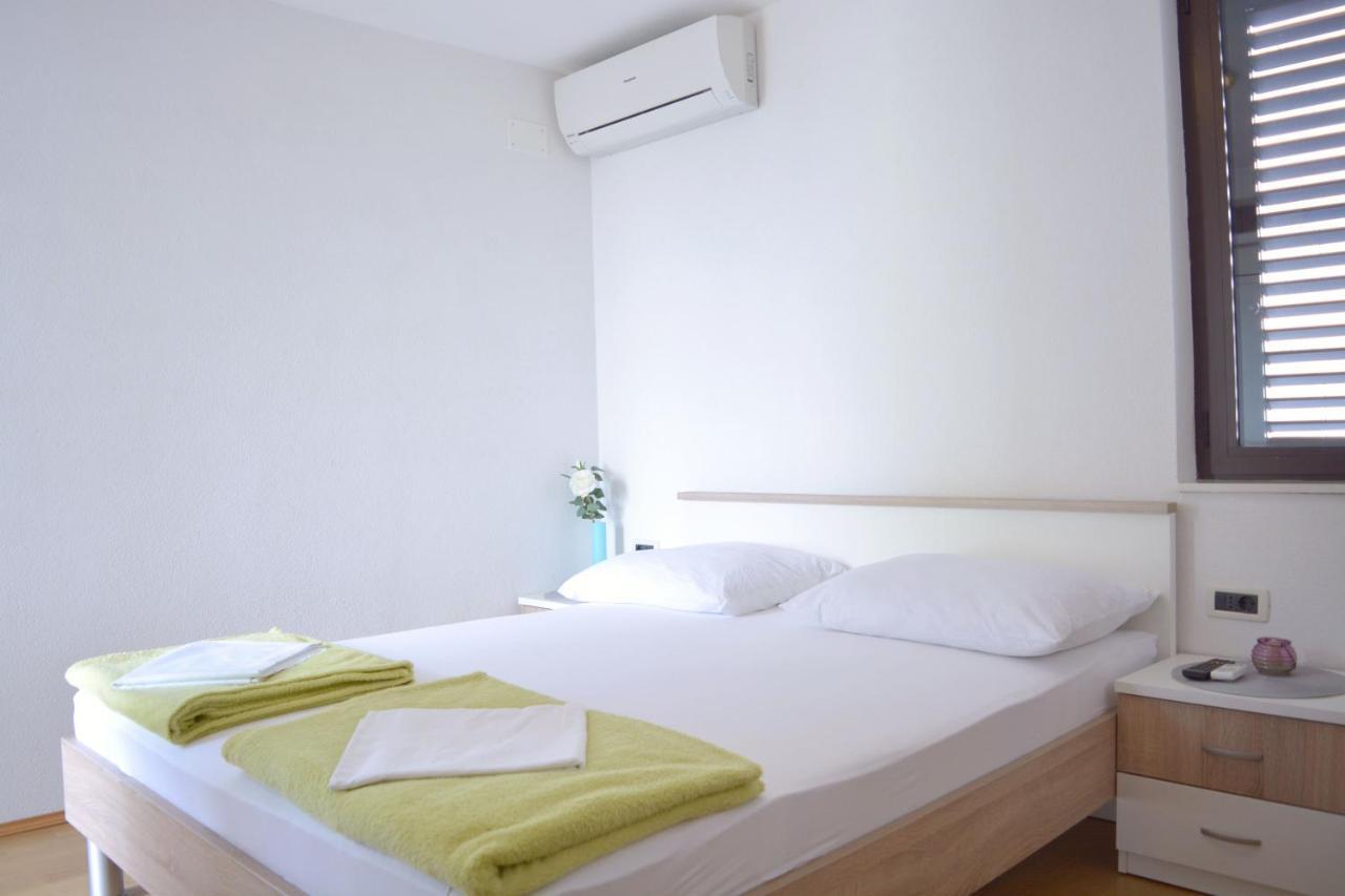 Apartments Marinko 프로마이나 외부 사진